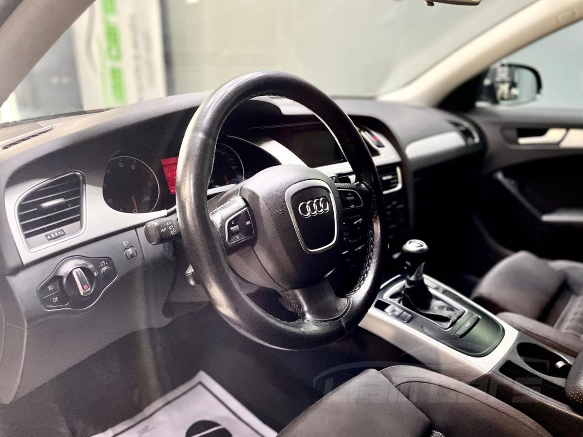 Audi A4 Avant 2.0 TFSI 180CV Advanced (8)