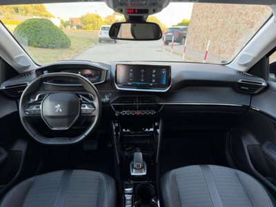 Peugeot 208 1.2 puretech Active s&s 100cv (12)