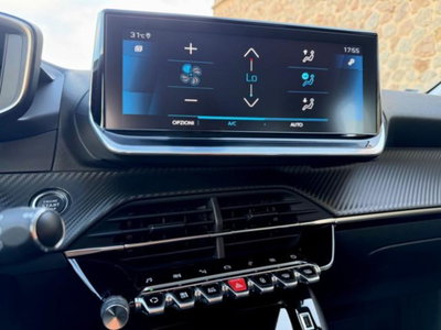 Peugeot 208 1.2 puretech Active s&s 100cv (16)