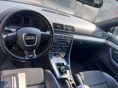 Audi A4 Avant 2.0 16V TDI multitronic Sport (2)
