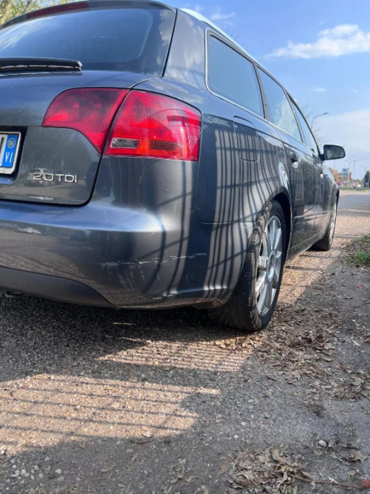 Audi A4 Avant 2.0 16V TDI multitronic Sport (4)