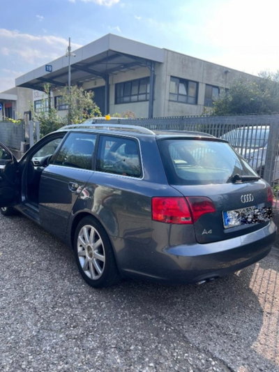 Audi A4 Avant 2.0 16V TDI multitronic Sport (5)