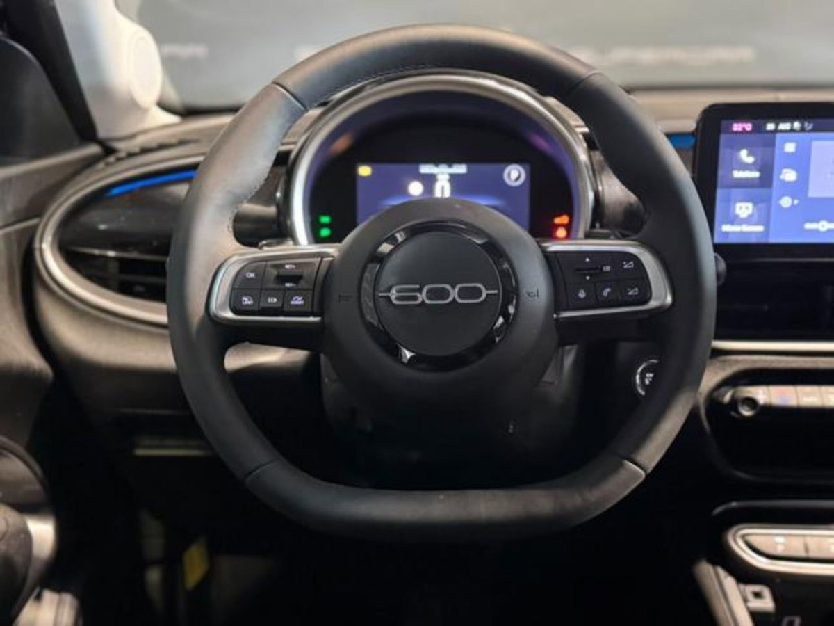 Fiat 600 1.2 hybrid Pop 145cv auto (11)
