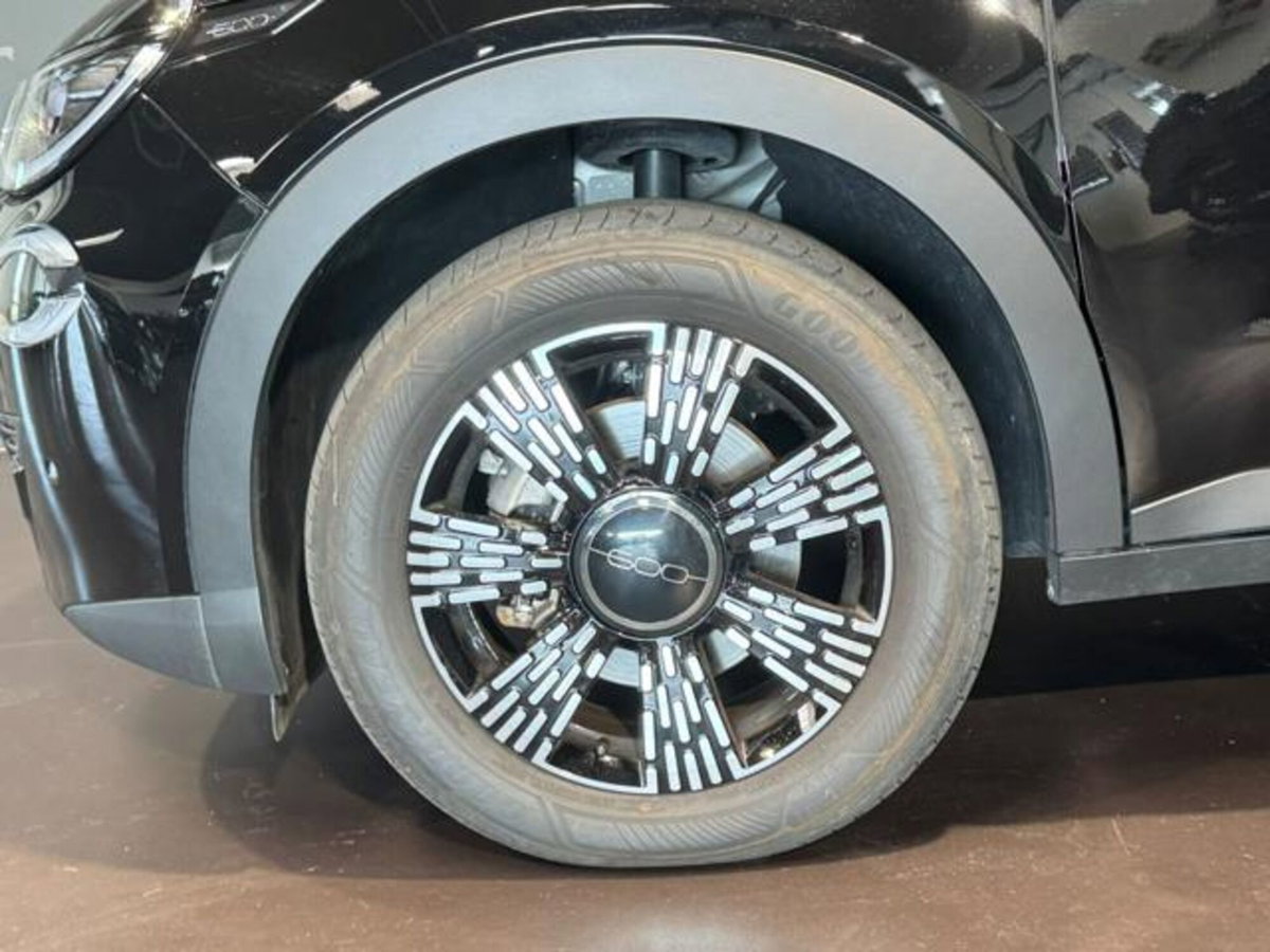 Fiat 600 1.2 hybrid Pop 145cv auto (8)