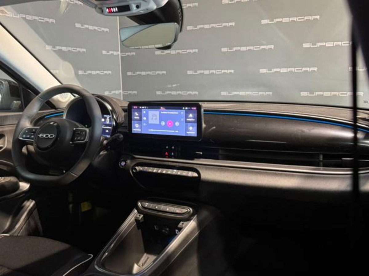 Fiat 600 1.2 hybrid Pop 145cv auto (9)