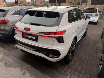 Audi Q3 Sportback 35 TDI quattro S tronic S line edition (9)