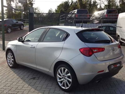 Alfa Romeo Giulietta 1.4 Turbo Super 120cv (6)