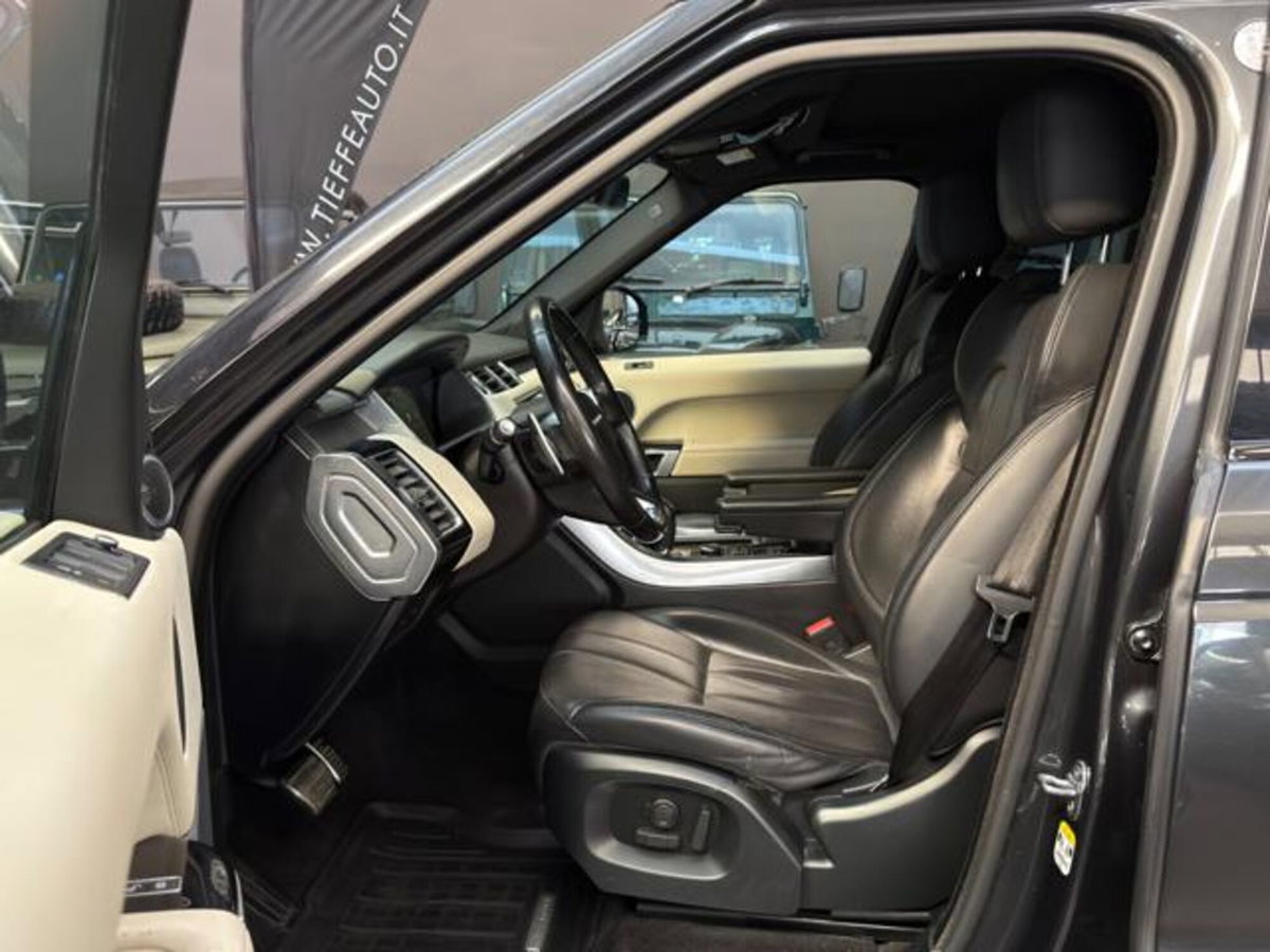 Land Rover Range Rover Sport 3.0 TDV6 HSE Dynamic (8)