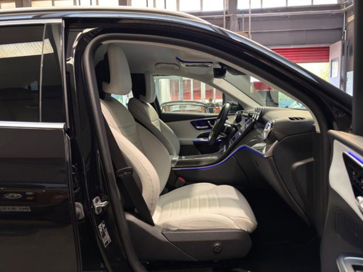 Mercedes-Benz GLC 220 d 4Matic Mild Hybrid AMG Advanced Plus (13)