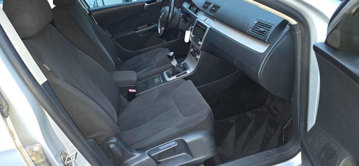 Volkswagen Passat Variant 2.0 TDI DPF Comfortline (10)