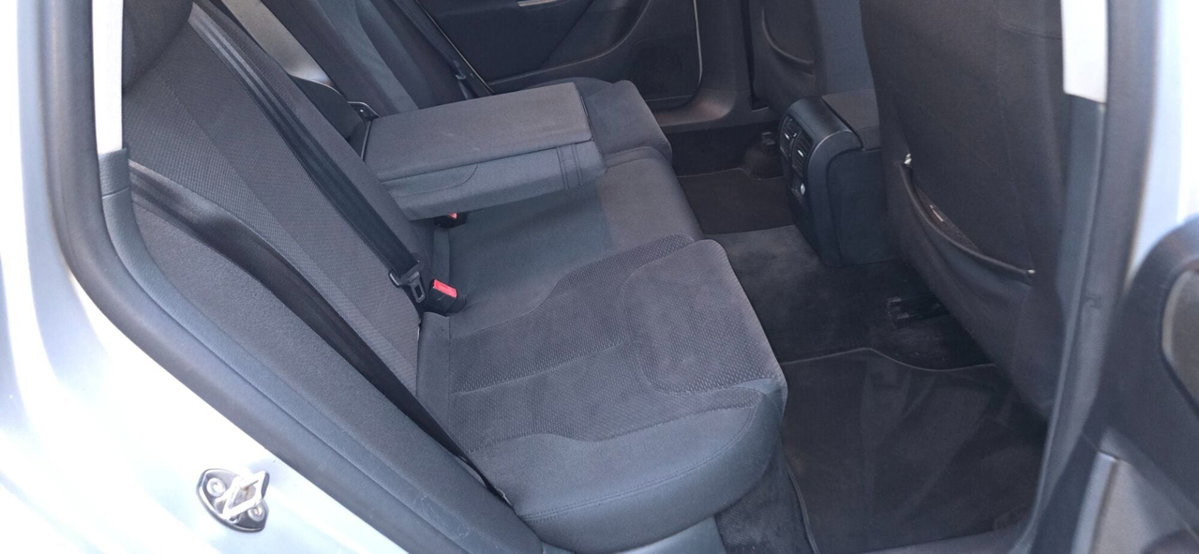 Volkswagen Passat Variant 2.0 TDI DPF Comfortline (16)