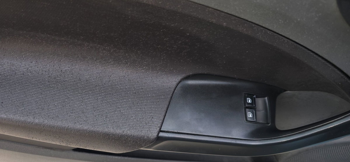 SEAT Ibiza SC 1.2 70 CV 3 porte Reference (19)