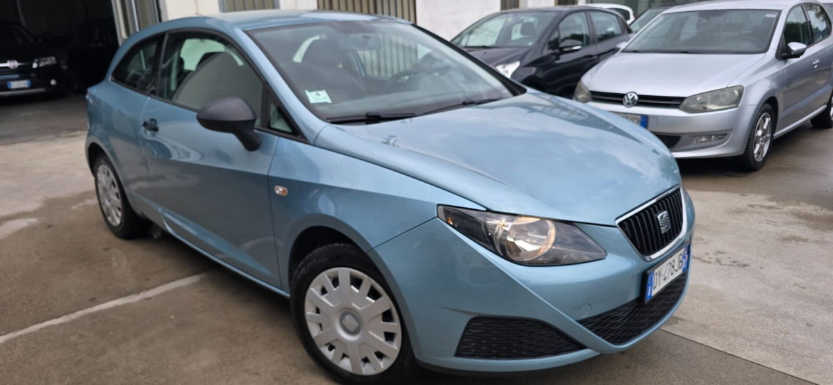 SEAT Ibiza SC 1.2 70 CV 3 porte Reference (2)
