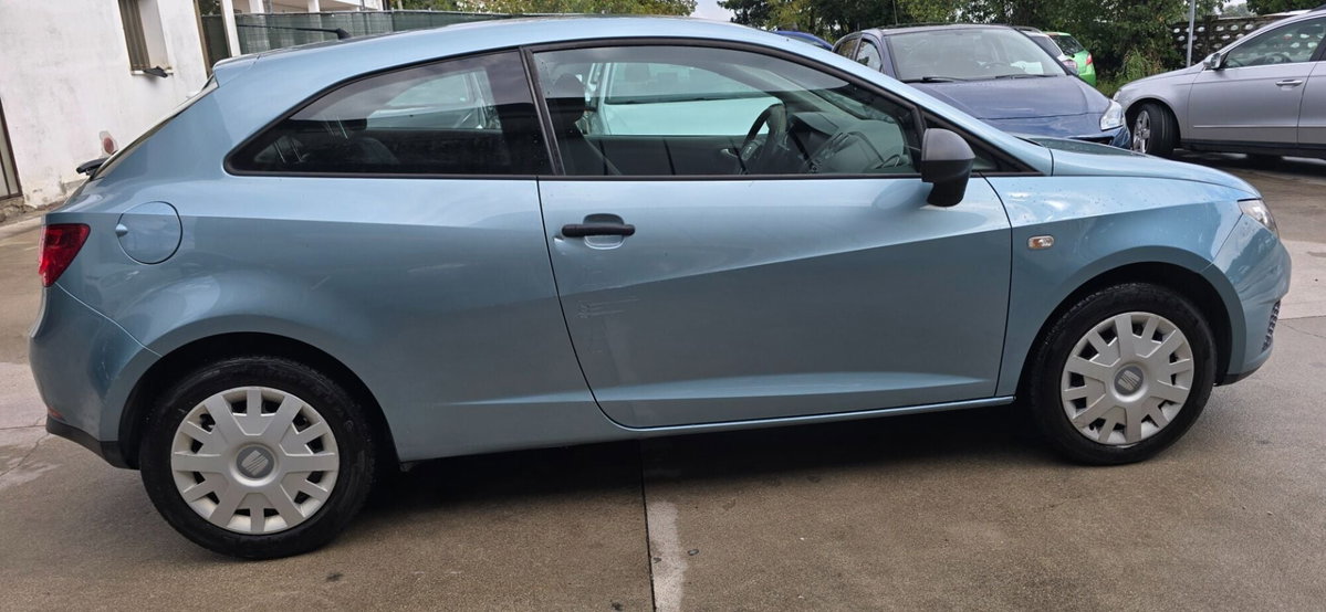 SEAT Ibiza SC 1.2 70 CV 3 porte Reference (8)