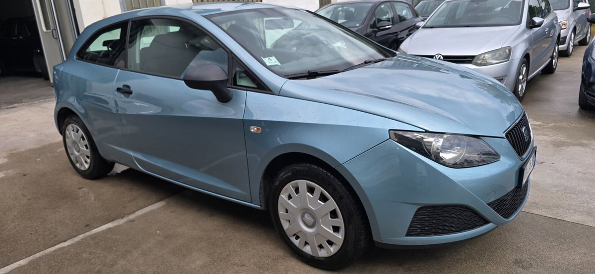 SEAT Ibiza SC 1.2 70 CV 3 porte Reference (9)