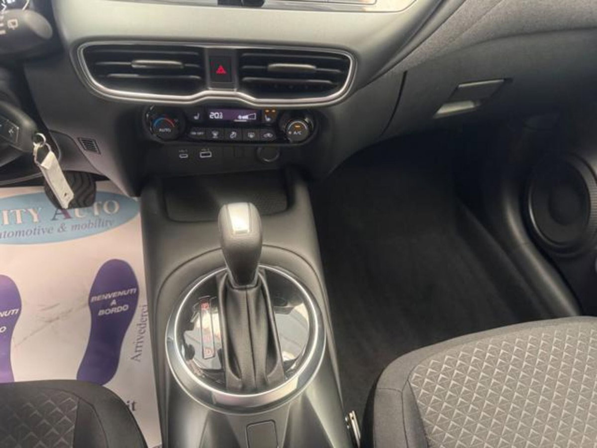 Nissan Juke 1.0 dig-t Acenta 114cv dct (16)