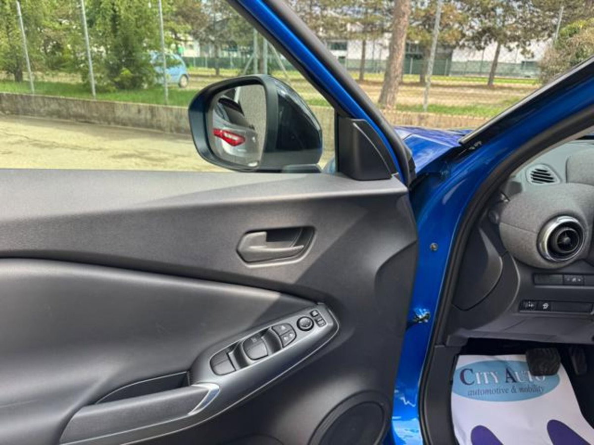 Nissan Juke 1.0 dig-t Acenta 114cv dct (7)