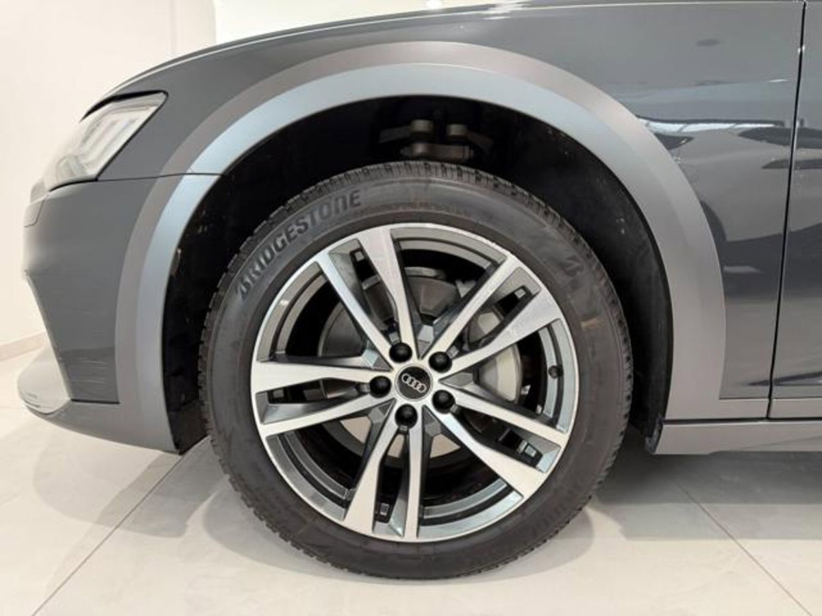 Audi A6 Allroad 40 TDI 2.0 quattro S tronic Evolution (18)