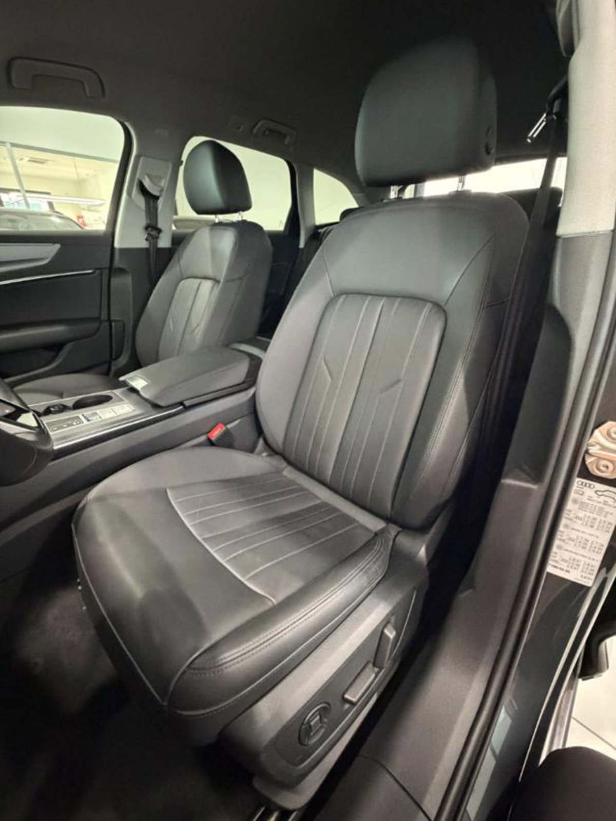 Audi A6 Allroad 40 TDI 2.0 quattro S tronic Evolution (8)