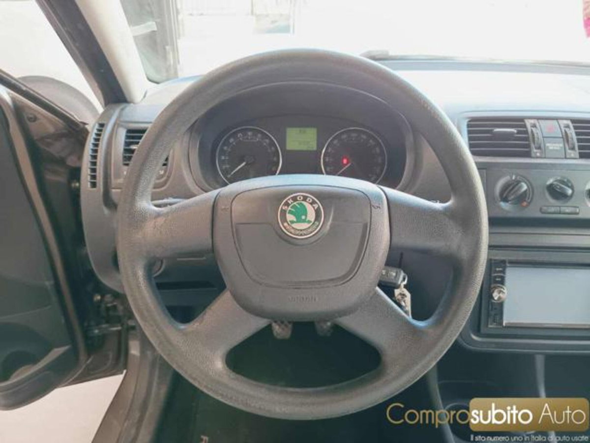Skoda Roomster TDI CR 75CV Active (12)