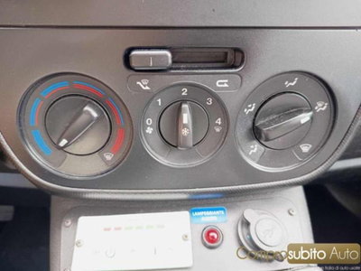 Fiat Fiorino 1.3 MJT 80CV Combinato (19)