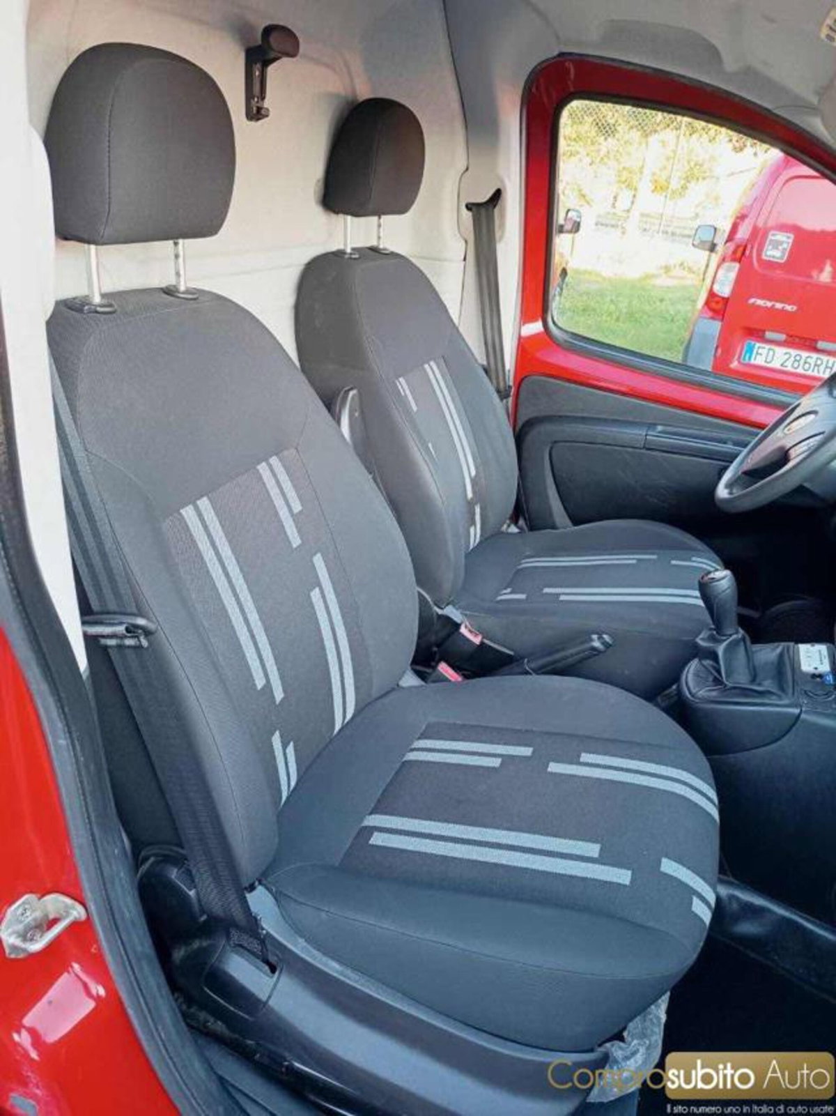 Fiat Fiorino 1.3 MJT 80CV Combinato (11)