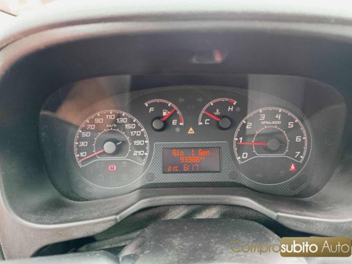 Fiat Fiorino 1.3 MJT 80CV Combinato (18)