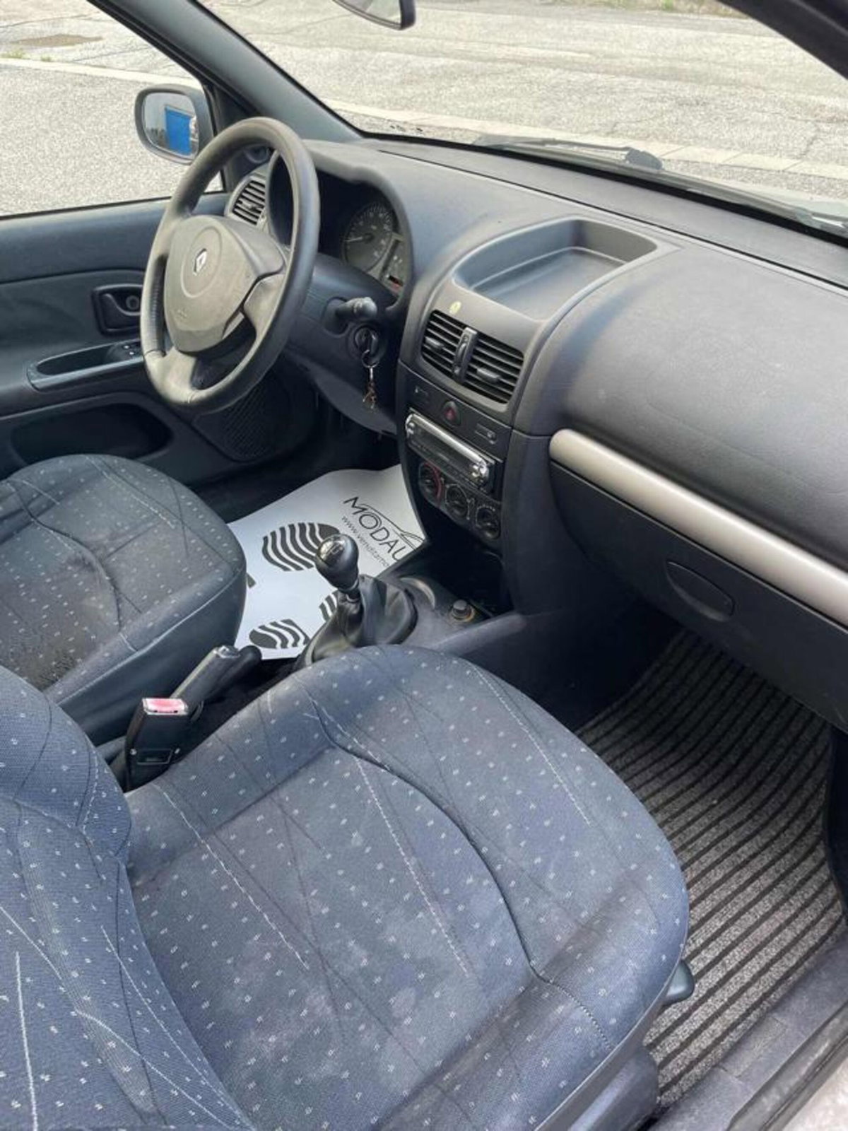 Renault Clio 1.2 cat 5 porte Expression (7)