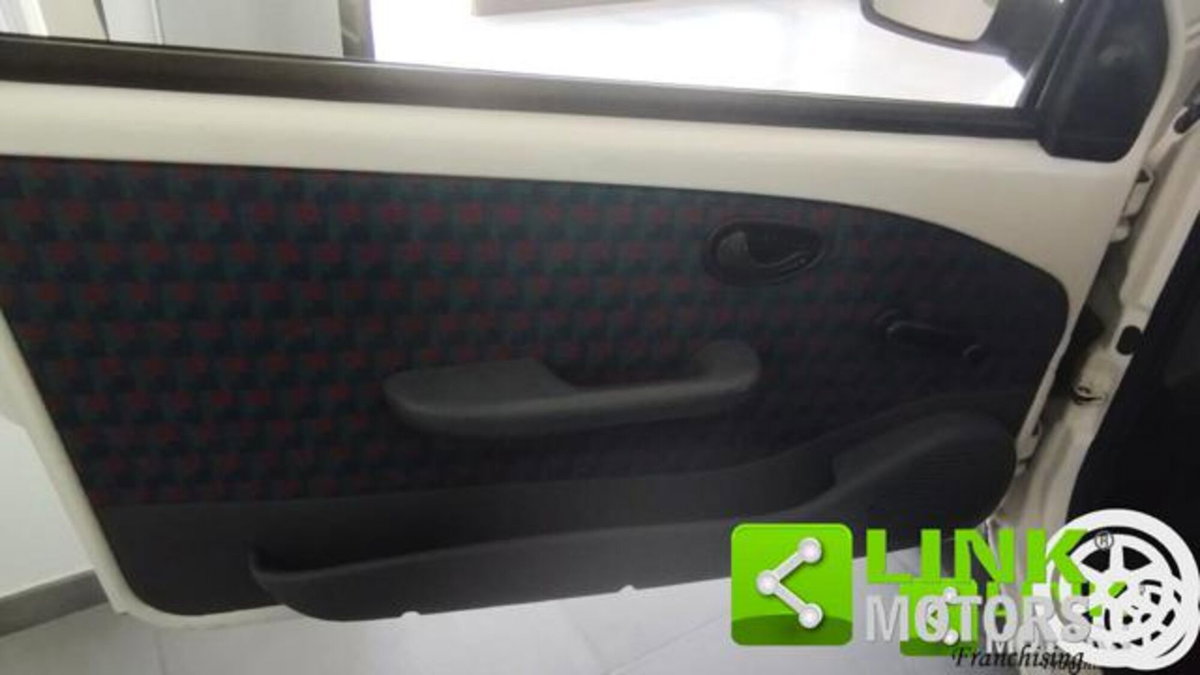 Fiat Strada 1.9 diesel Pick-up (11)