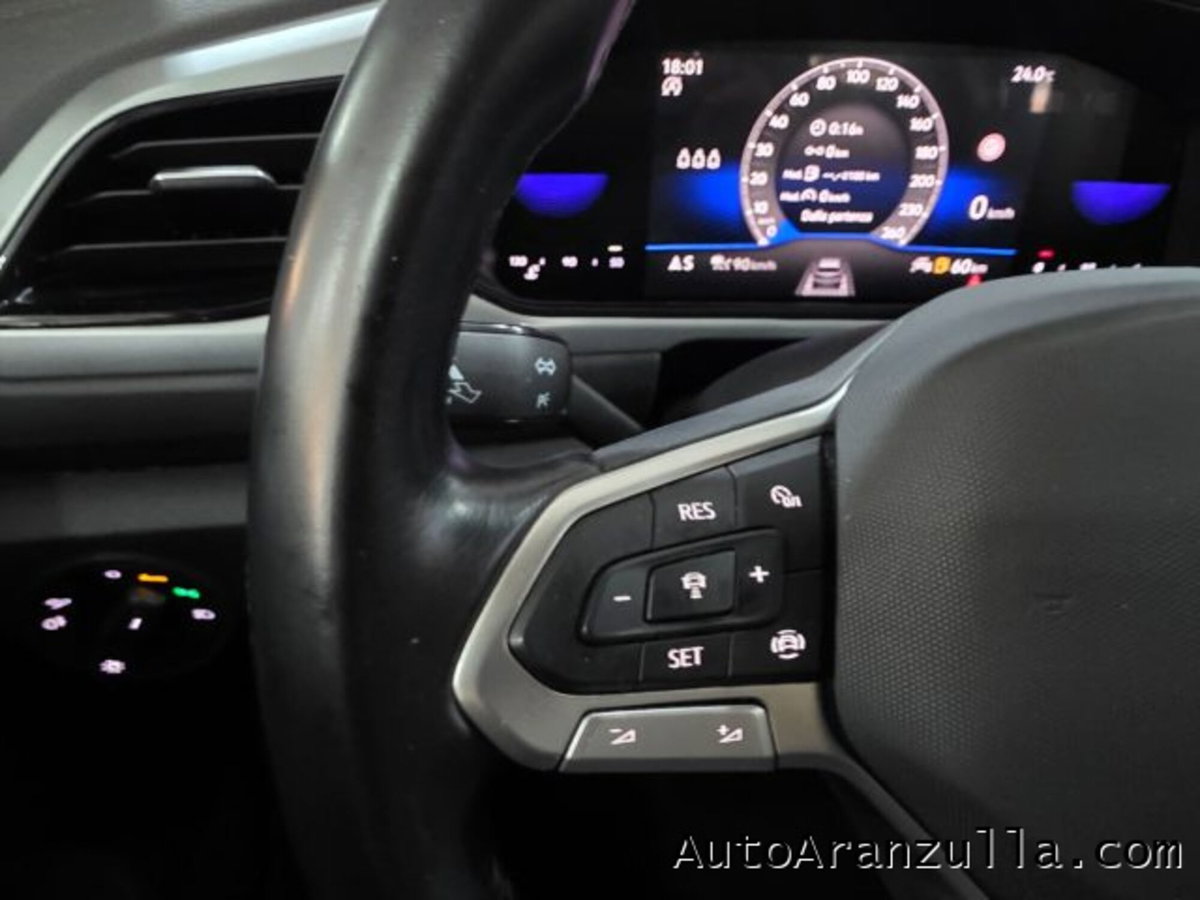 Volkswagen T-Roc 2.0 tdi Life 115cv (15)