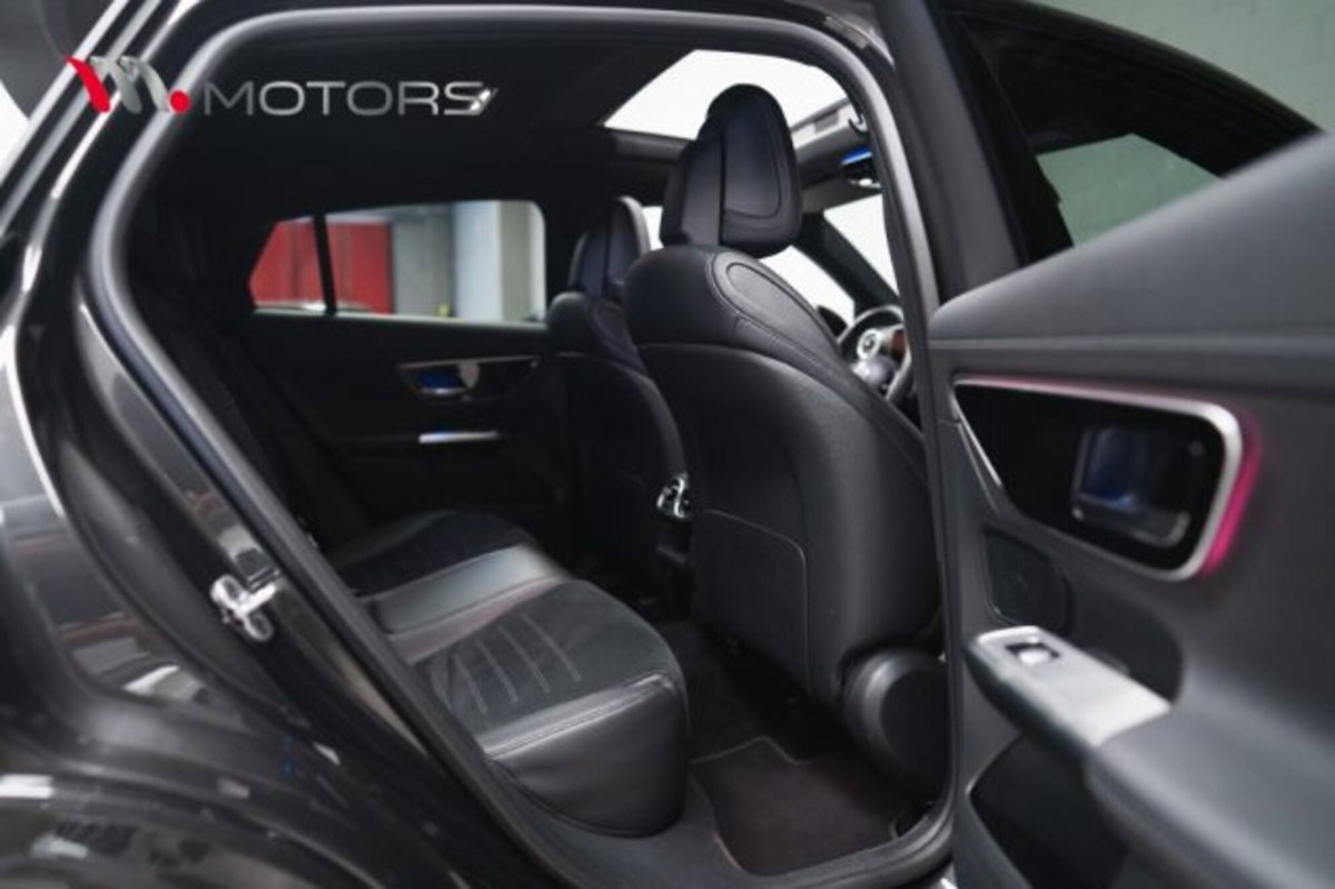 Mercedes-Benz GLC 220 d 4Matic Mild Hybrid AMG Premium Plus (12)