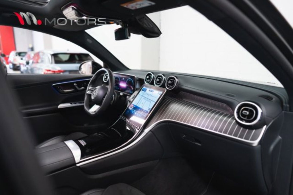 Mercedes-Benz GLC 220 d 4Matic Mild Hybrid AMG Premium Plus (14)