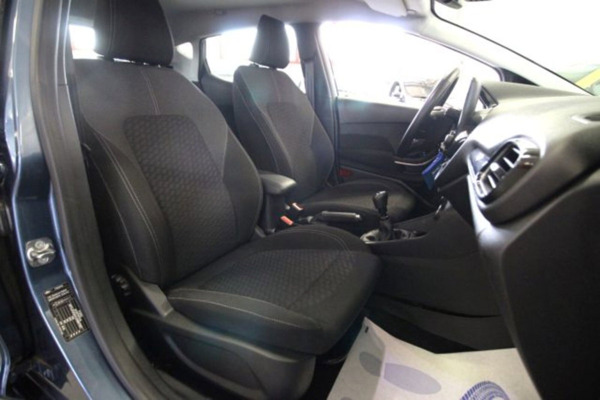 Ford Fiesta 1.0 Ecoboost Hybrid 125 CV 5 porte Titanium (20)
