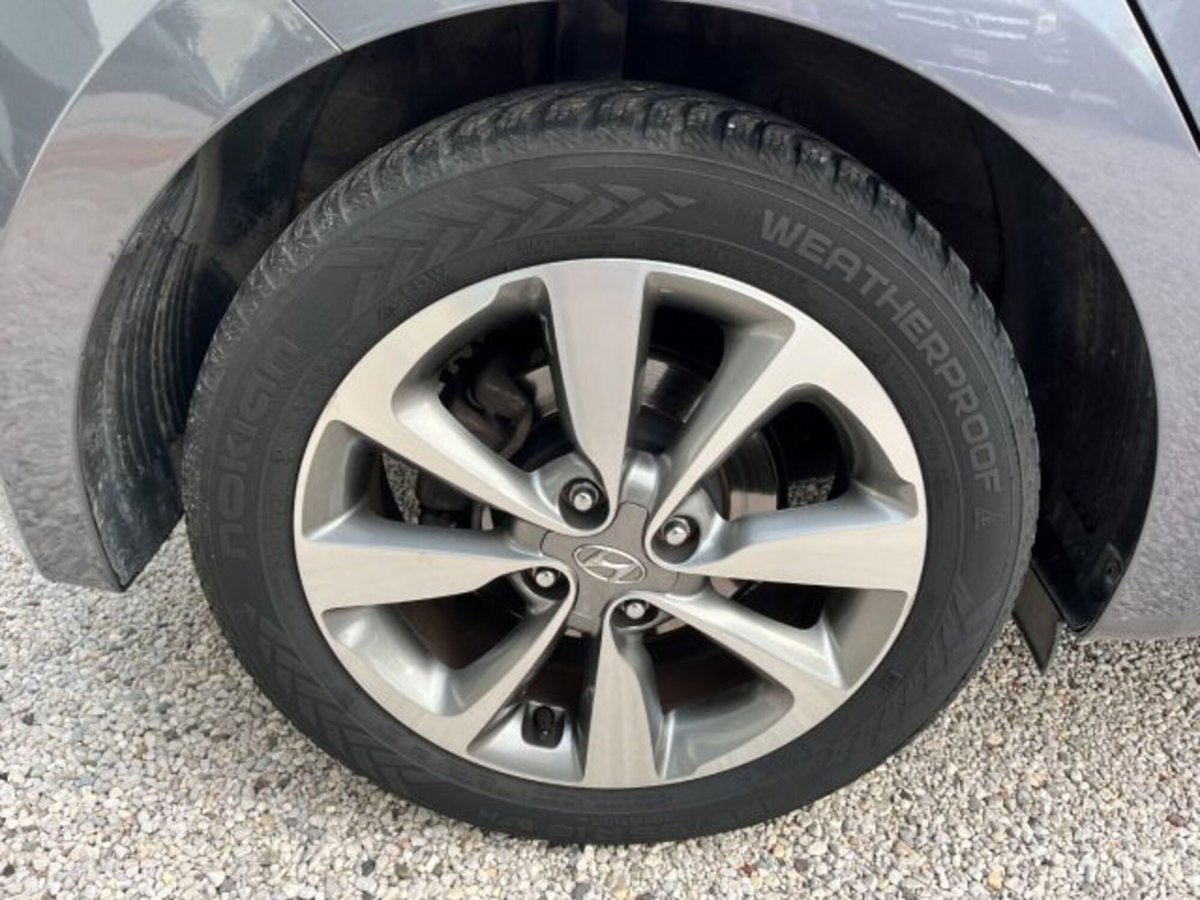 Hyundai i20 1.2 84 CV 5 porte Comfort (11)