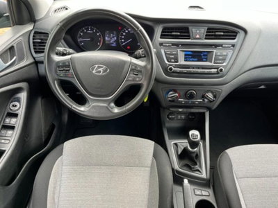 Hyundai i20 1.2 84 CV 5 porte Comfort (7)