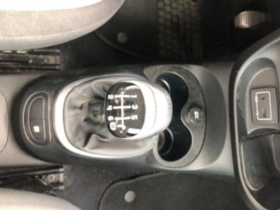 Fiat 500L 1.4 95 CV Pop (13)