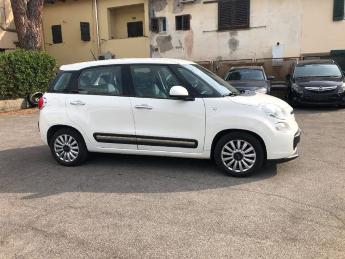 Fiat 500L 1.4 95 CV Pop (8)
