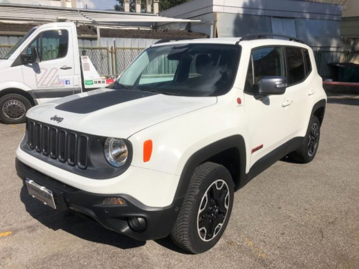 Jeep Renegade 2.0 Mjt 170CV 4WD Active Drive Low Trailhawk (2)