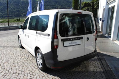 Volkswagen Caddy 2.0 TDI 122 CV 4MOTION (3)