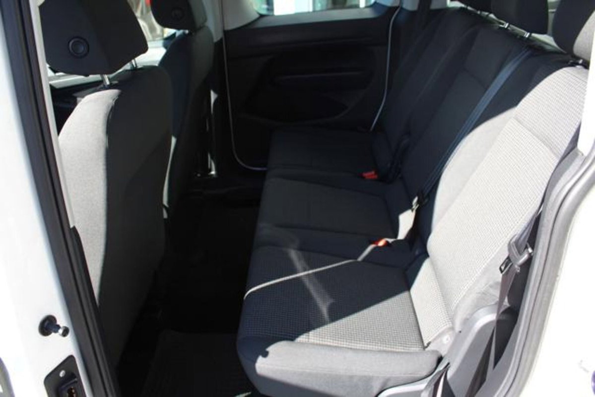 Volkswagen Caddy 2.0 TDI 122 CV 4MOTION (8)