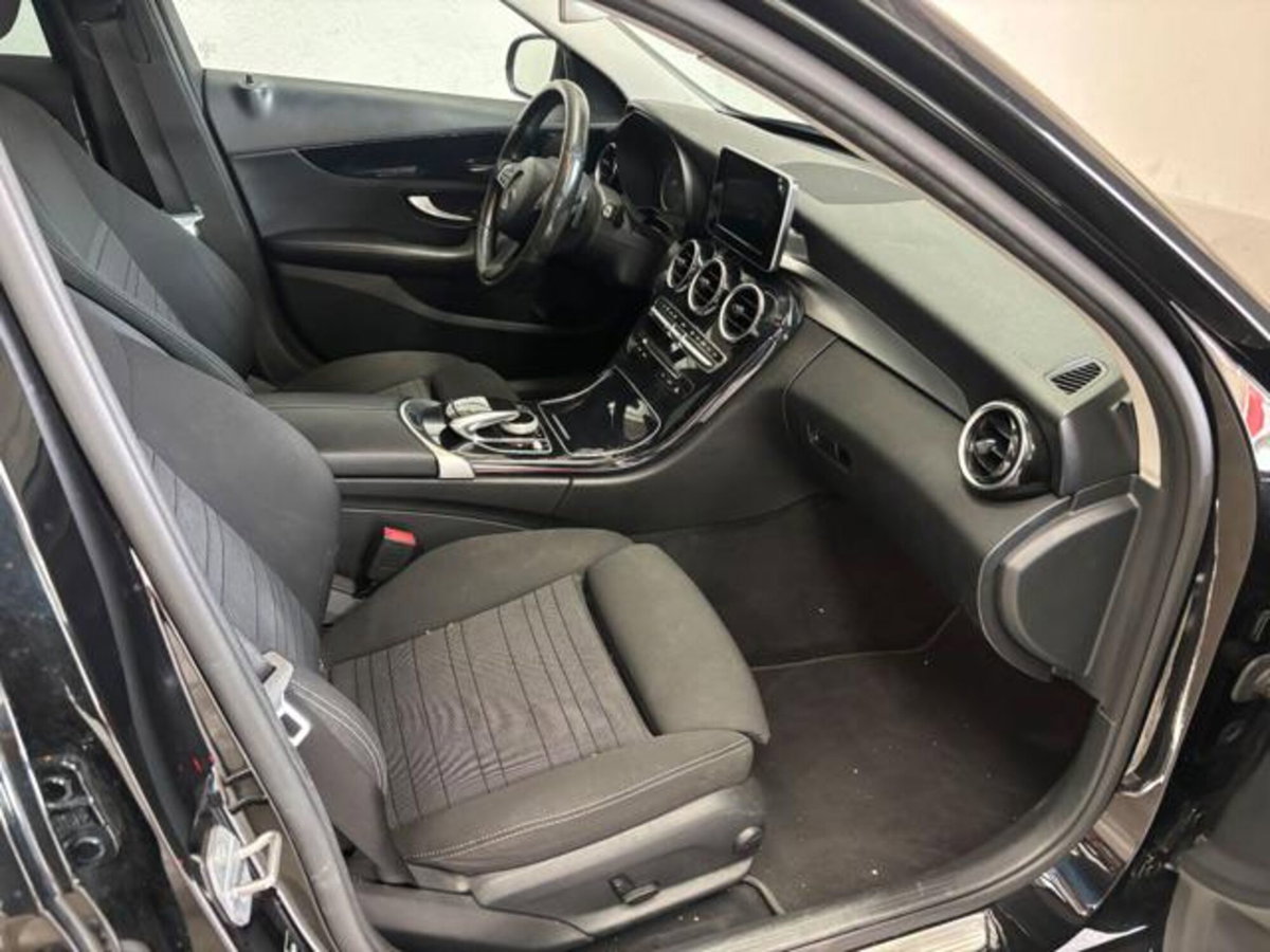 Mercedes-Benz Classe C 200 d Auto Sport Plus (11)