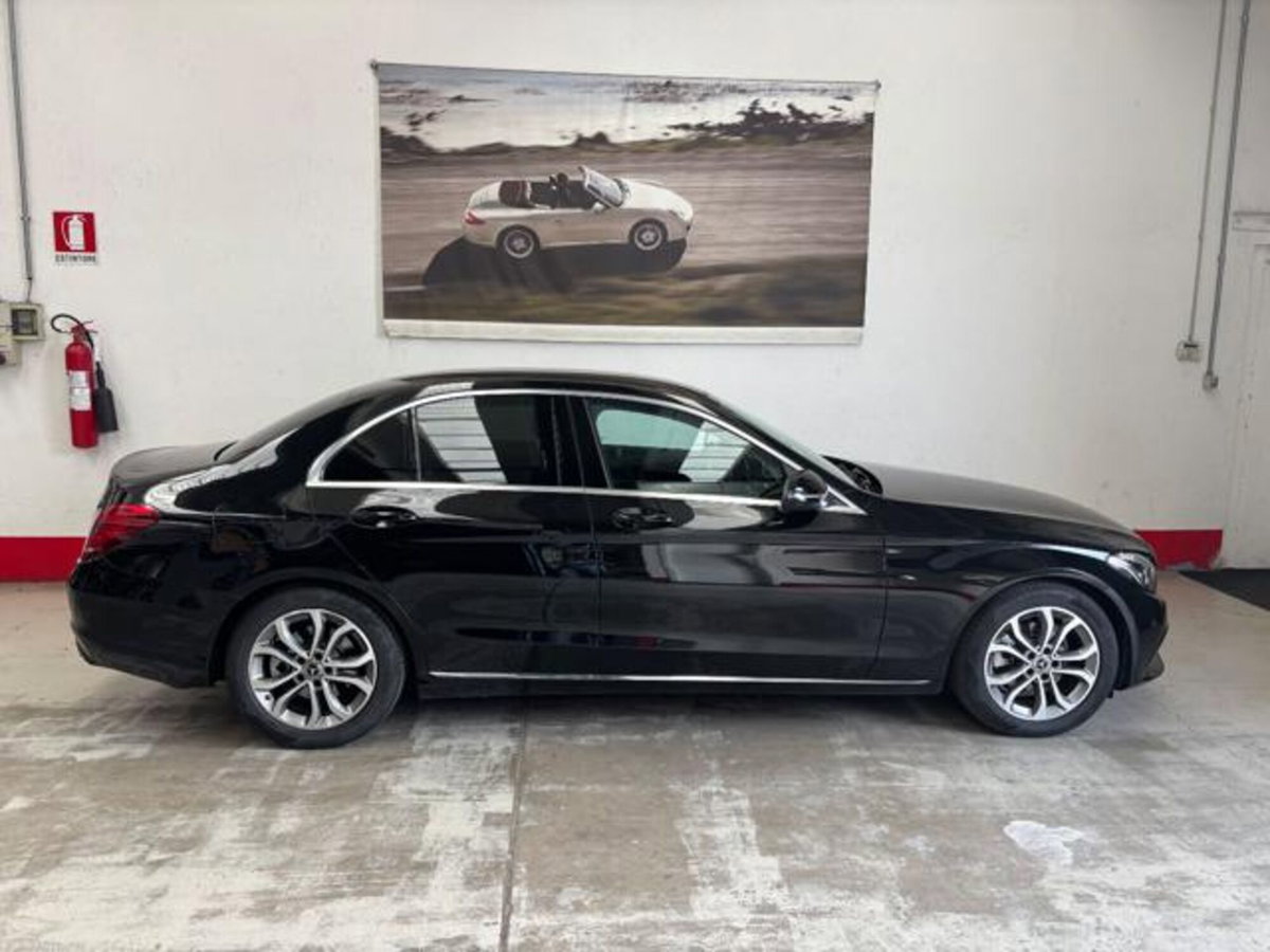 Mercedes-Benz Classe C 200 d Auto Sport Plus (2)