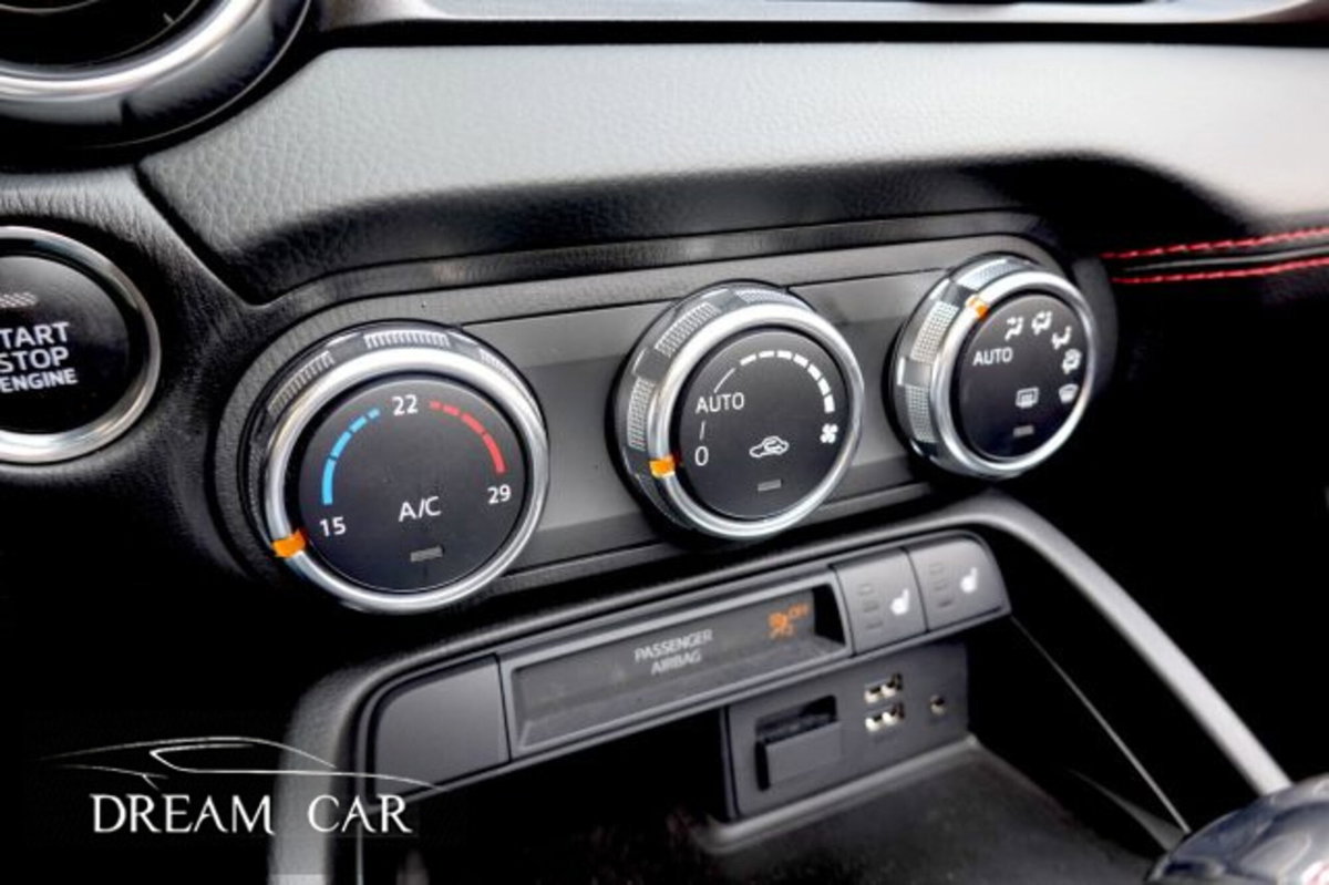 Abarth 124 Spider 1.4 Turbo MultiAir 170 CV (11)