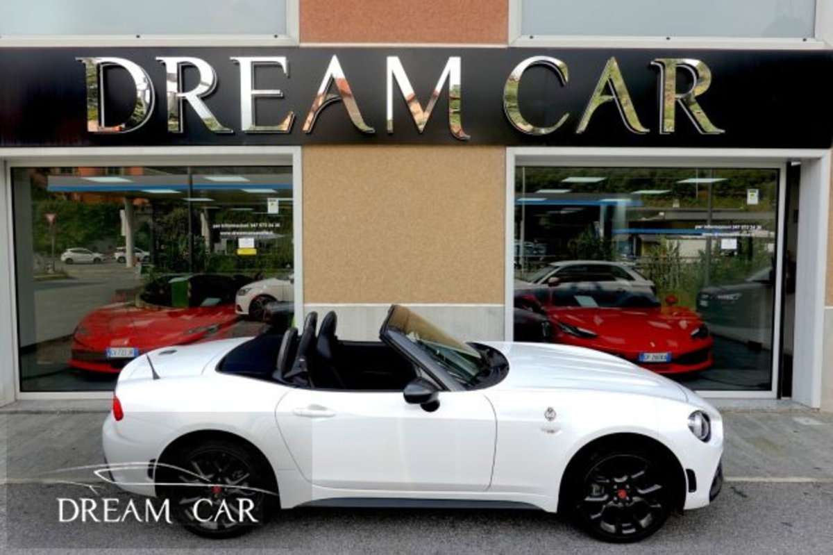 Abarth 124 Spider 1.4 Turbo MultiAir 170 CV (5)