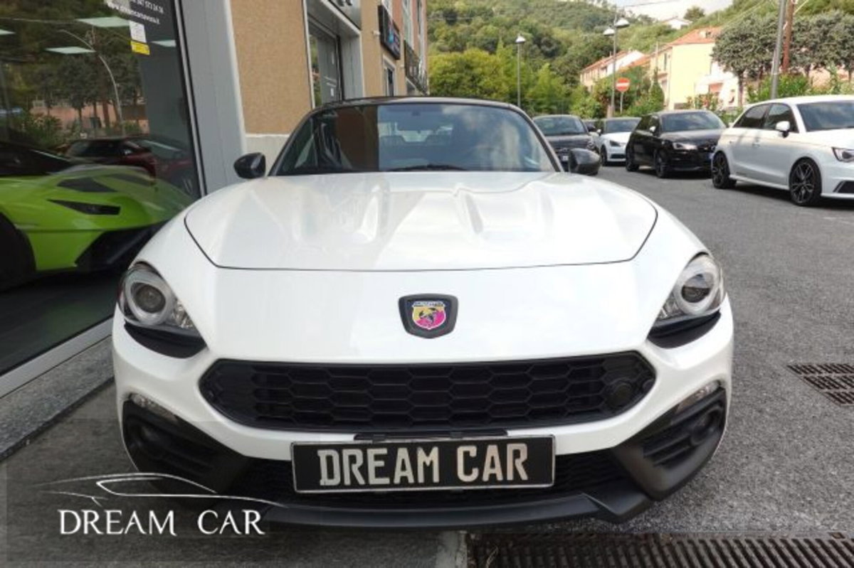 Abarth 124 Spider 1.4 Turbo MultiAir 170 CV (7)
