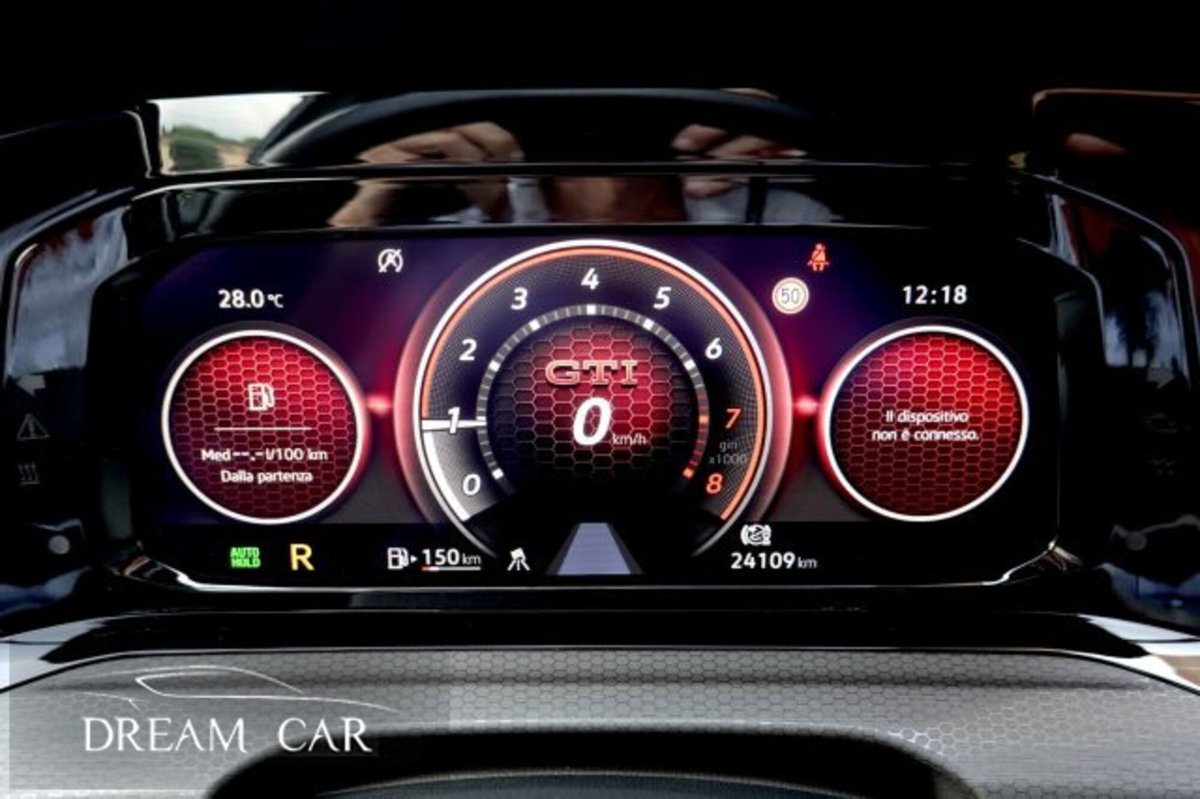 Volkswagen Golf 2.0 tsi GTI MT Ultimate 245cv (18)