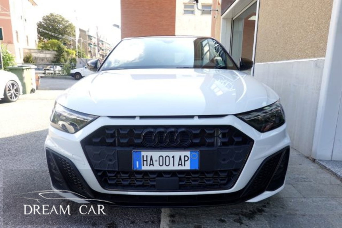 Audi A1 Sportback 40 TFSI S tronic S line edition (8)