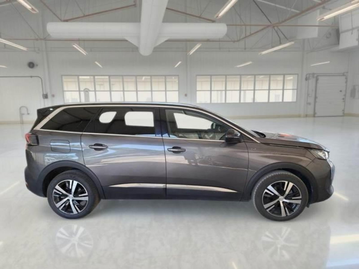 Peugeot 5008 1.5 bluehdi GT s&s 130cv eat8 (3)
