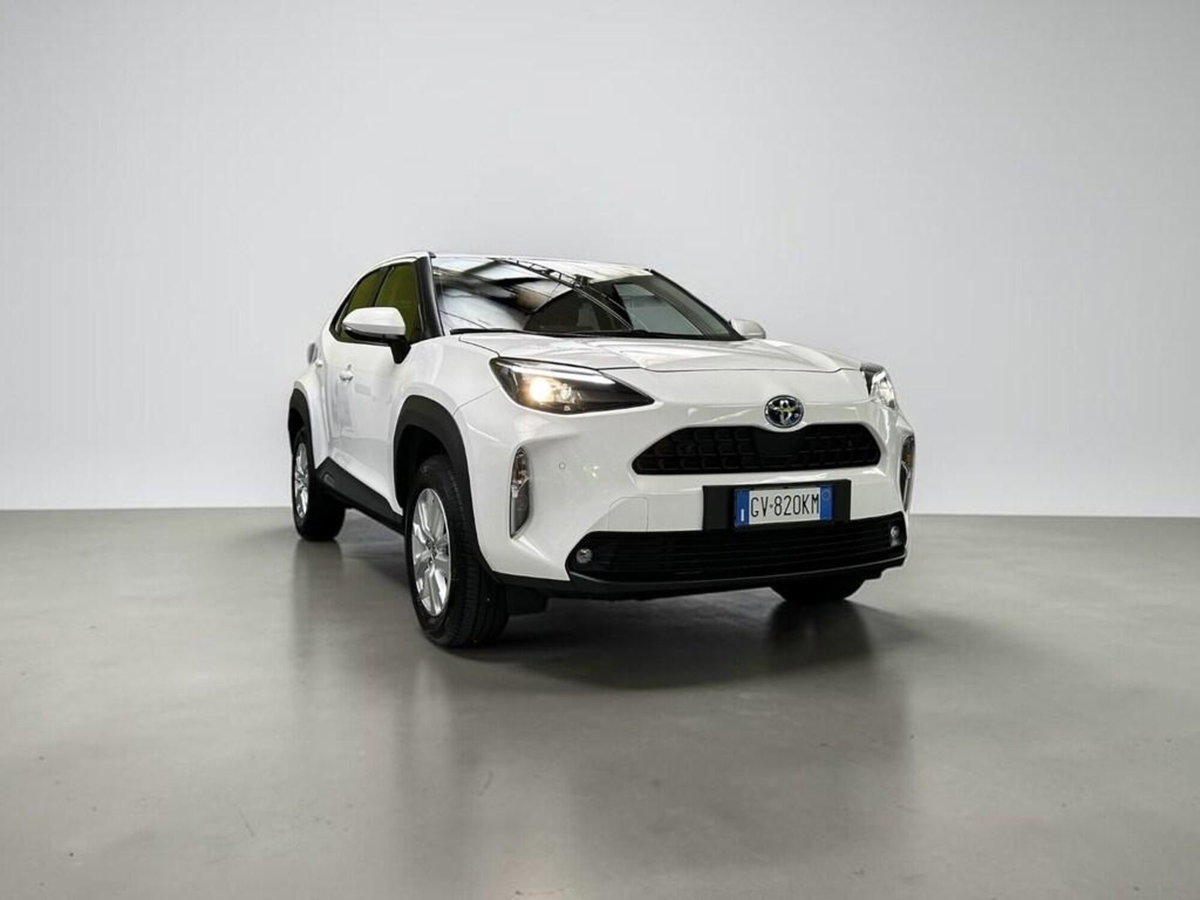Toyota Yaris Cross 1.5h GR Sport Black Sky fwd 116cv e-cvt