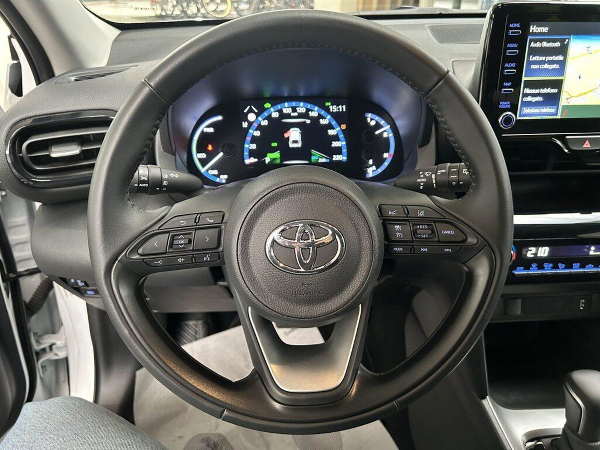 Toyota Yaris Cross 1.5h GR Sport Black Sky fwd 116cv e-cvt (12)